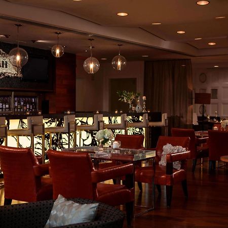 Renaissance Baton Rouge Hotel Restaurant foto